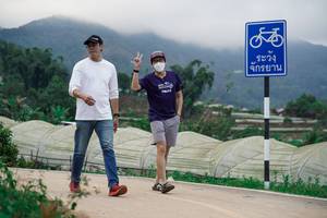 BIB: 
                            <button type="button" onclick="openModal(18898235)" class="btn btn-primary btn-sm float-right btn-popup" data-toggle="modal" data-target=".modal-high-quality">
                        <i class="fas fa-shopping-cart"></i> Add to Cart
                    </button>
                                            <button type="button" onclick="isThisMe(18898235, true)" class="btn btn-success btn-sm float-right btn-popup btn-isme hidden" data-toggle="tooltip" data-placement="bottom" title="นี่คือรูปของคุณใช่ไหม คลิกที่นี่เพื่อเอาเข้าอัลบั้ม">
                        <i class="fas fa-plus"></i> Add to album
                    </button>
                    <button type="button" onclick="isThisMe(18898235, false)" class="btn btn-warning btn-sm float-right btn-popup btn-isnotme hidden">
                        <i class="fas fa-ban"></i> Remove from album
                    </button>